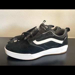 Vans Ultra Range Pro in Black